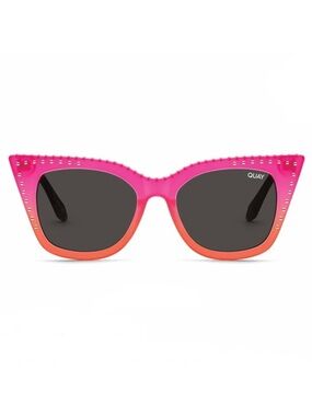 QUAY Harper Sunglasses Studded Coral Pink Frame Smoke Blackout Lenses Cateye